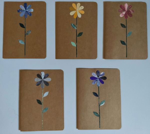 notecards with flowers pieced from wallpaper
